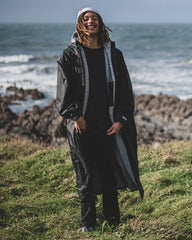 Dryrobe® ADVANCE UNISEX LONG SLEEVE - BLACK/GREY