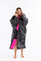 UNISEX BLACK CAMO PINK LONG SLEEVE DRYROBE