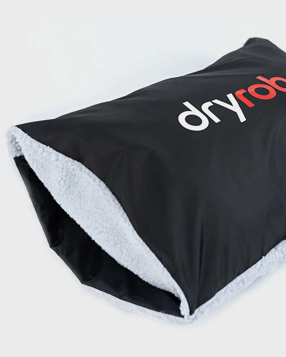 Dryrobe® CUSHION COVER - BLACK/RED